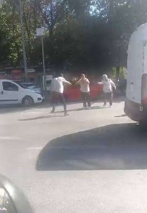 'Eşime laf attın' tartışması kanlı bitti! Kavgayı ayırmak isteyen esnaf vuruldu 2